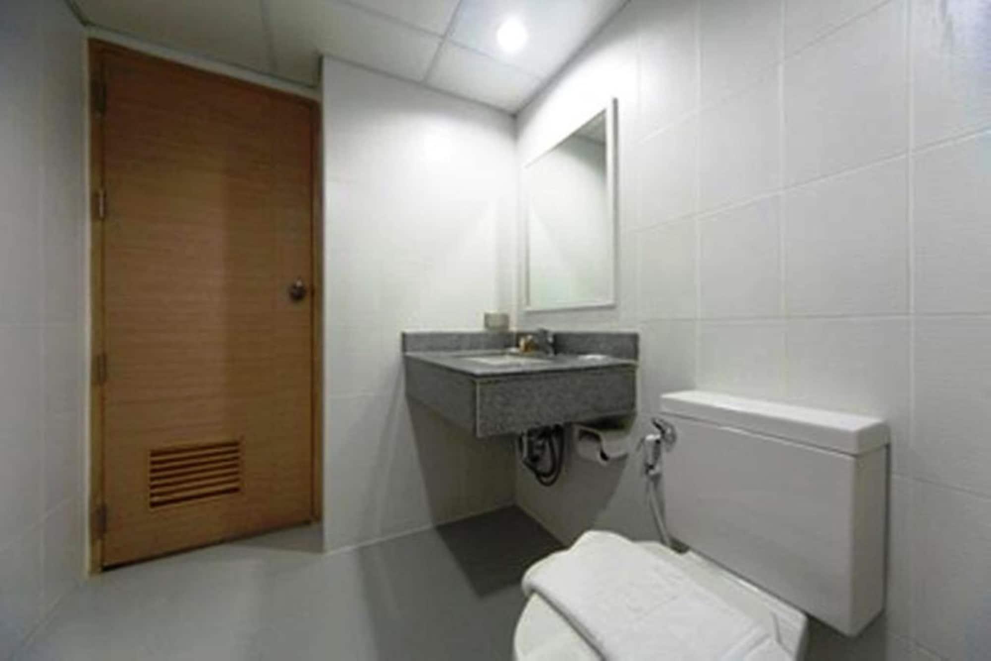 Gateway Hotel Pratunam Bangkok Dış mekan fotoğraf